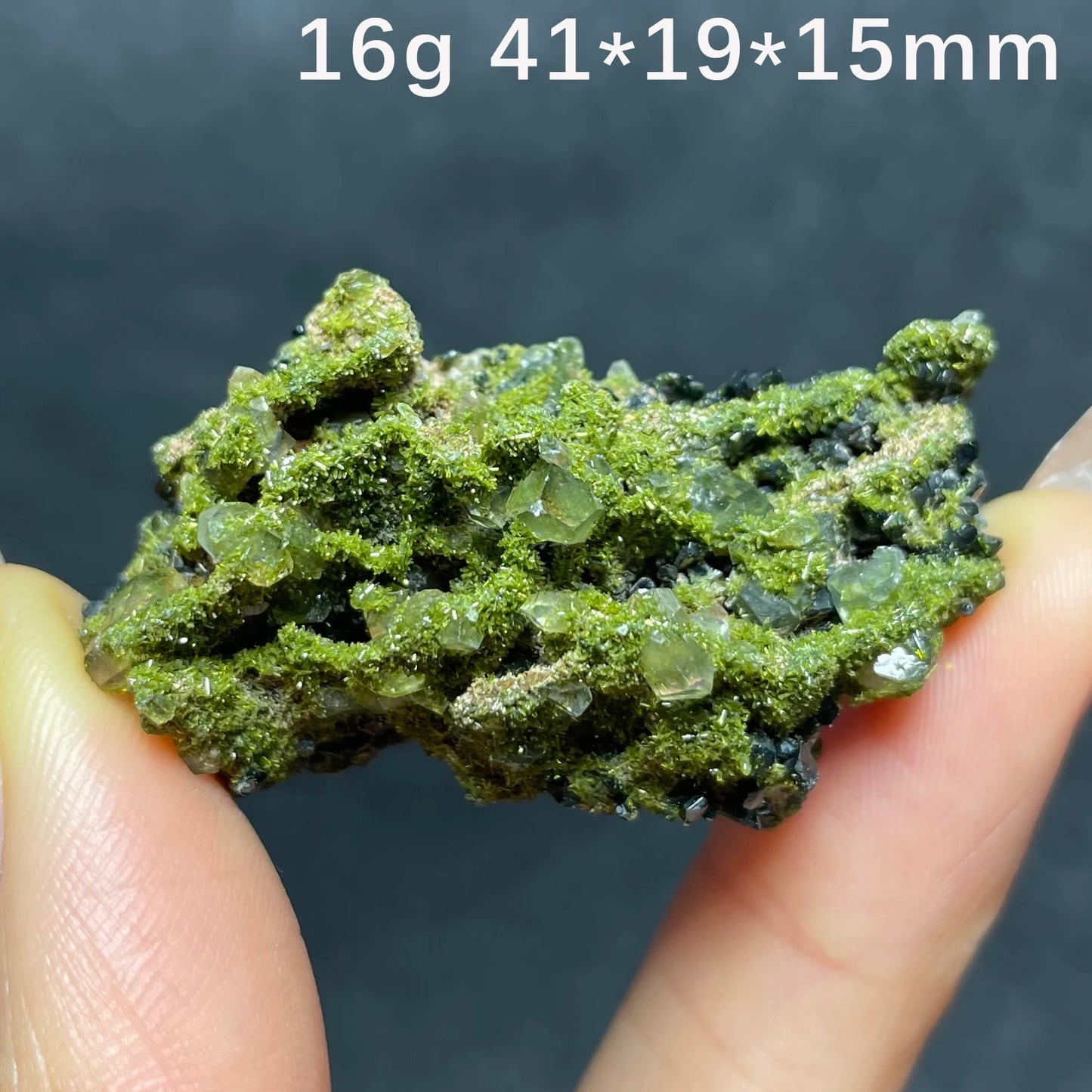 Natural Epidote And Quartz Crystal Specimens Healing Stones Collection